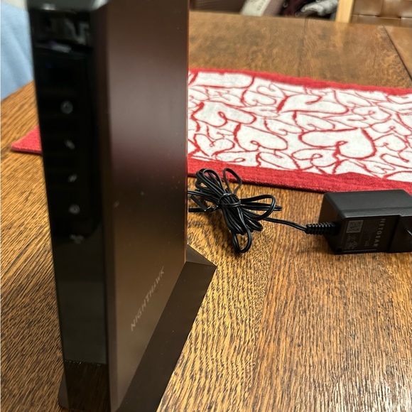 NETGEAR Nighthawk CM2000 Modem - Picture 6 of 7